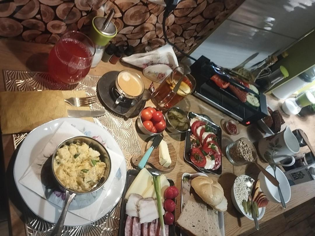 Niewielki Dla Jednej Osoby Lub Pary. *